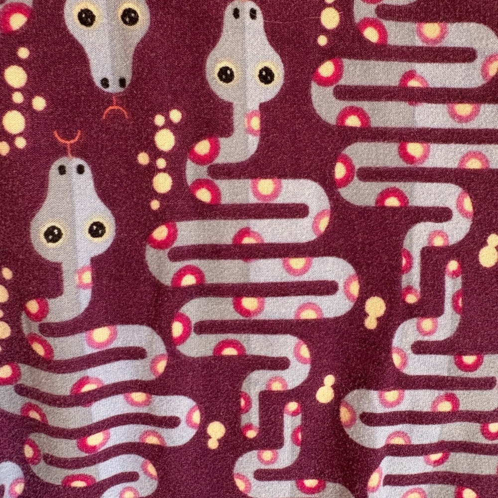 LuLaRoe Burgundy and Blue Snake Print Leggings